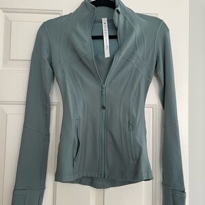 NWOT Lululemon Define Jacket - size 0